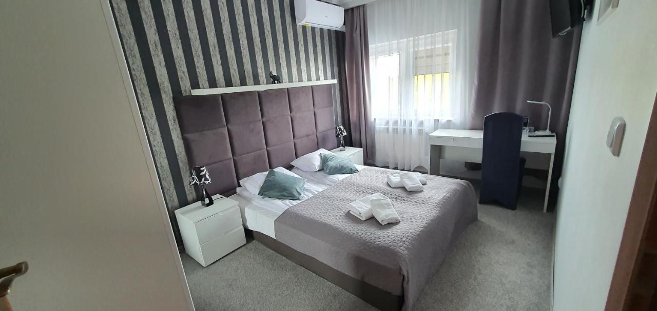 Hotel Bursztynowy Jozefow na Wisla Exterior photo