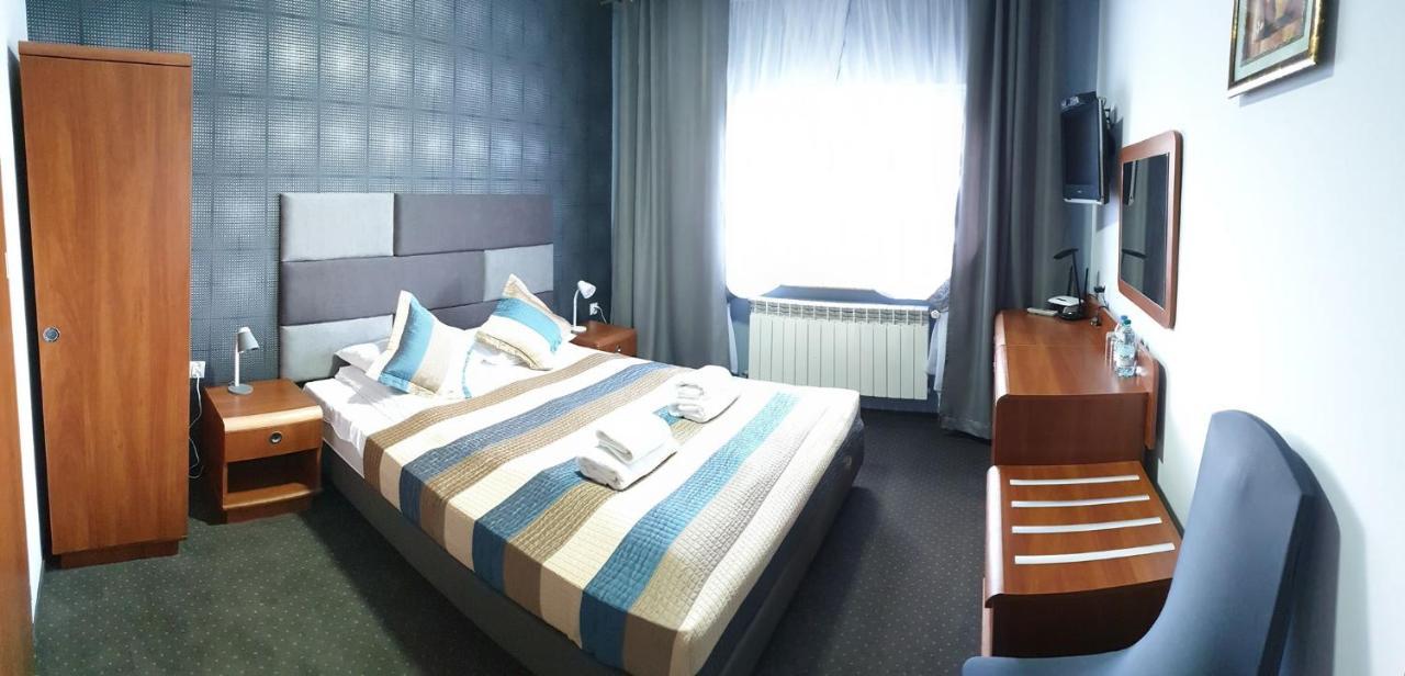 Hotel Bursztynowy Jozefow na Wisla Exterior photo